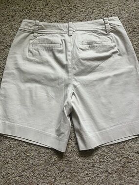 Talbots Misses Khaki s- Classic Beige Shorts
